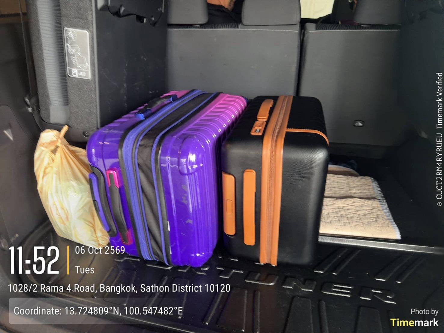 Luggage loading example